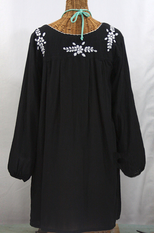 "La Mariposa Larga" Embroidered Mexican Dress - Black