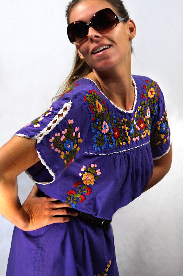 "Lijera Libre" Plus Size Embroidered Mexican Blouse - Denim + White