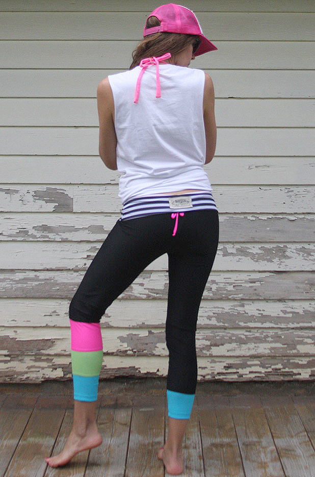 SIREN x Salt Gypsy Surf Leggings in Neon Black