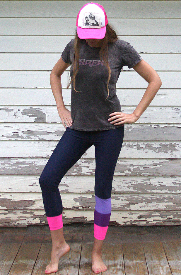 SIREN x Salt Gypsy Surf SUP Yoga Leggings - Magenta Melon