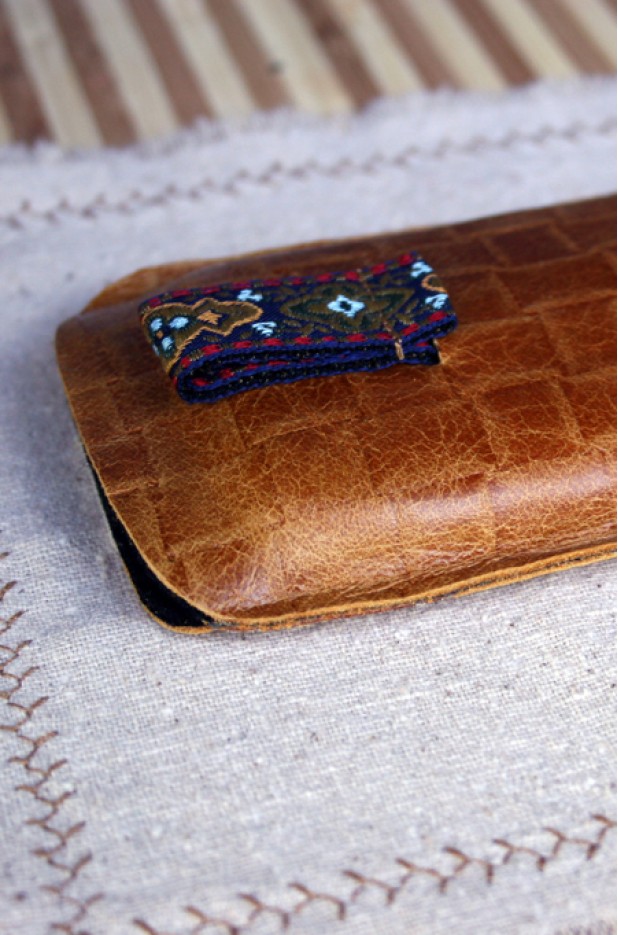 Leather "Basket Weave" iPhone 3G/S Case
